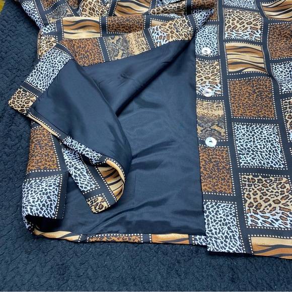 SilkLand Women’s 100% Silk Blouse 2X Button Front Animals Print Side Slits - Picture 8 of 11